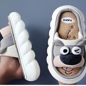 BRAND NEW Pmoiste House Slippers Platform Slides Animal Bear Memory Foam 10.5/11